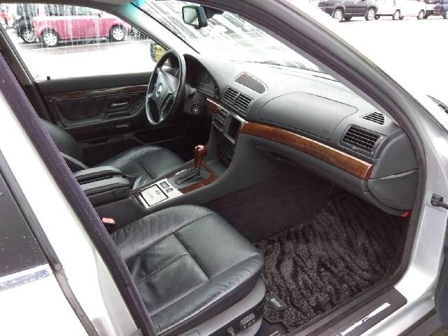 2000 BMW 7 Series – thumbnail 3