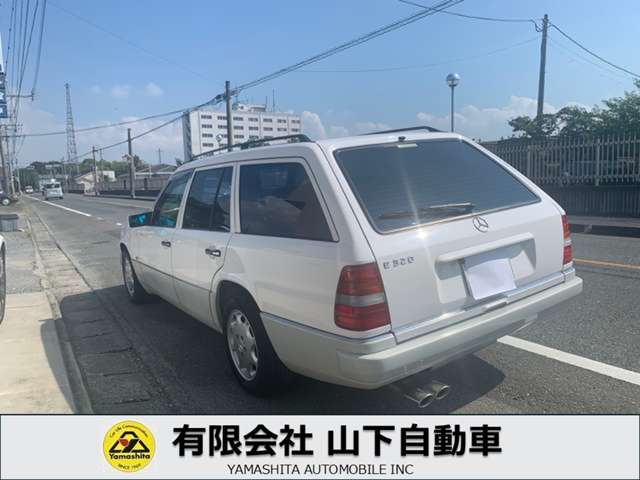 1994 Mercedes-Benz E-Class Wagon – thumbnail 4