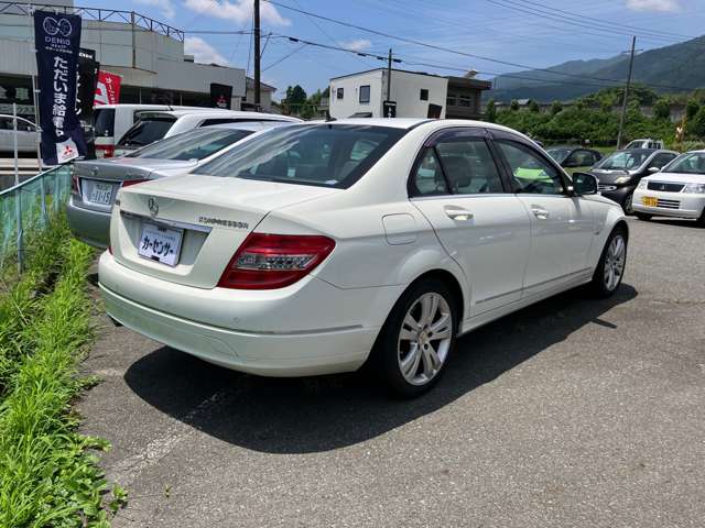 2007 Mercedes-Benz C-Class – thumbnail 2