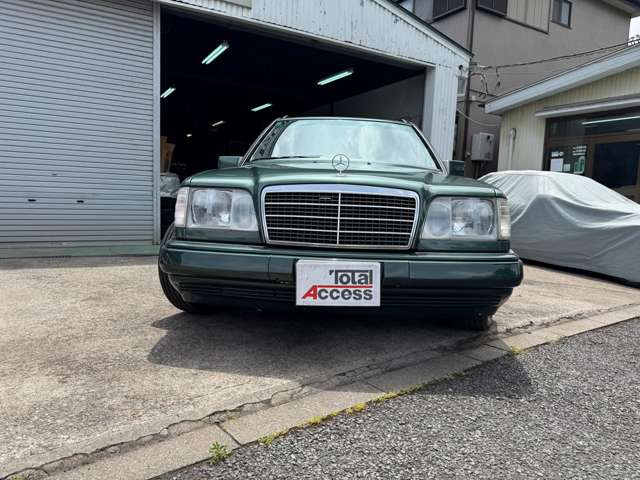 1994 Mercedes-Benz E-Class Wagon – thumbnail 2