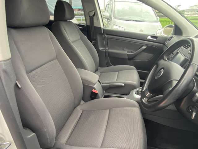 2008 Volkswagen Golf – thumbnail 3