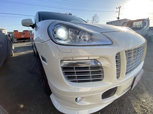 2008 Porsche Cayenne – thumbnail 3