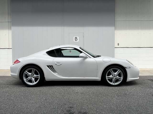 2011 Porsche Cayman – thumbnail 2