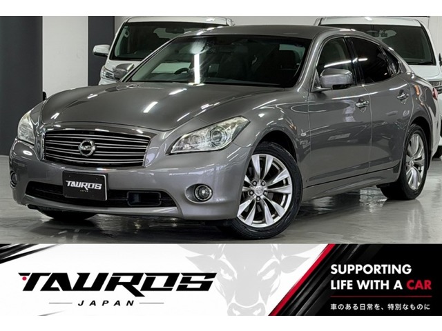 2011 Nissan Fuga Hybrid