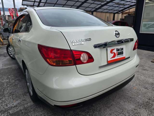 2011 Nissan Bluebird Sylphy – thumbnail 4