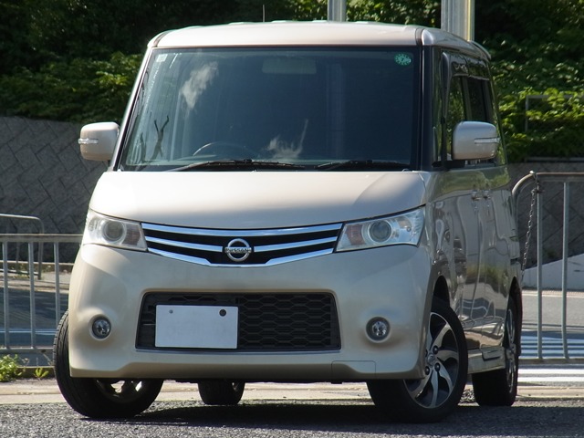 2011 Nissan Roox