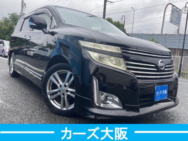 2011 Nissan Elgrand – thumbnail 2