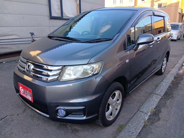 2010 Honda Freed Spike – thumbnail 4