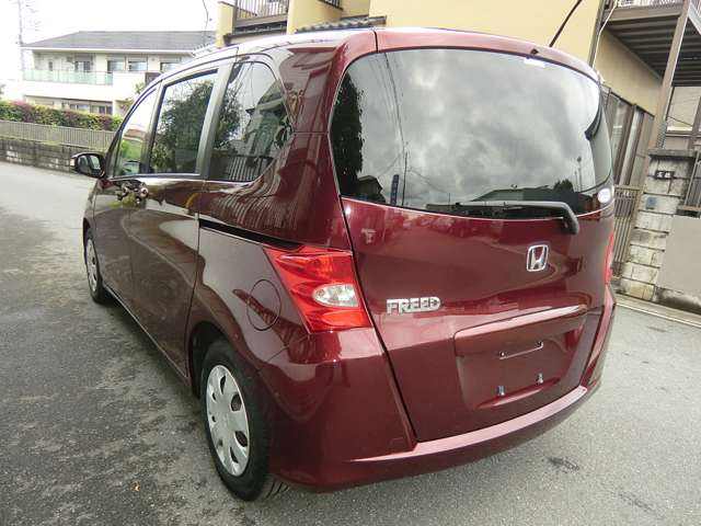 2009 Honda Freed – thumbnail 2
