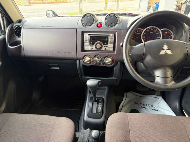2011 Mitsubishi Pajero Mini – thumbnail 2