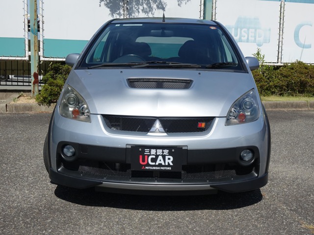 2011 Mitsubishi Colt – thumbnail 3