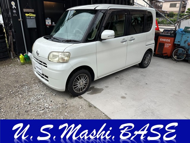 2011 Daihatsu Tanto
