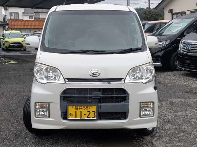 2011 Daihatsu Tanto Exe – thumbnail 2