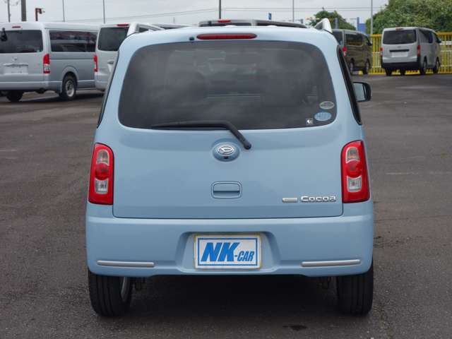 2011 Daihatsu Mira Cocoa – thumbnail 3