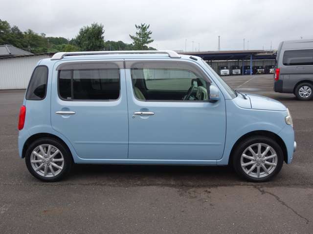 2011 Daihatsu Mira Cocoa – thumbnail 4