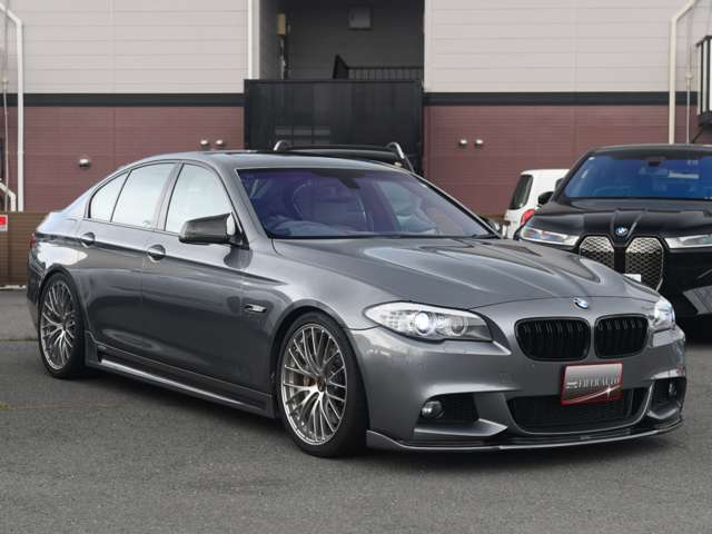 2011 BMW 5 Series – thumbnail 3