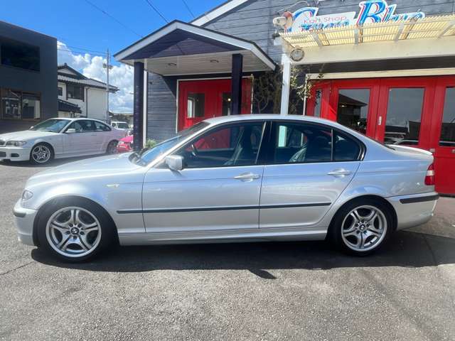 2003 BMW 3 Series – thumbnail 4