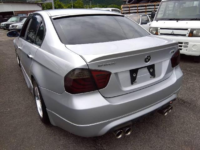 2005 BMW 3 Series – thumbnail 2
