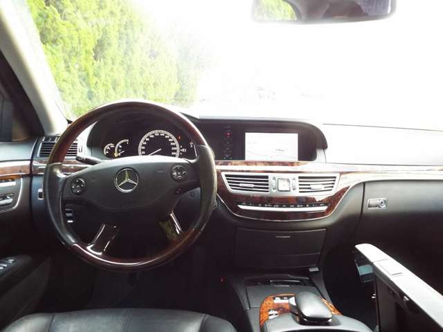 2009 Mercedes-Benz S-Class – thumbnail 4