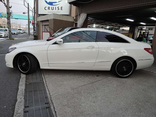 2009 Mercedes-Benz E-Class Coupe – thumbnail 3