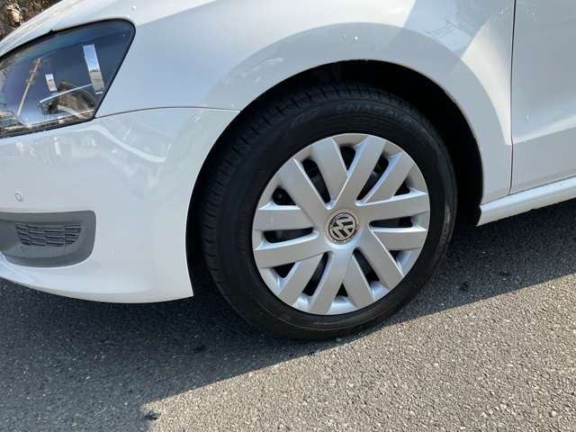 2010 Volkswagen Polo – thumbnail 3