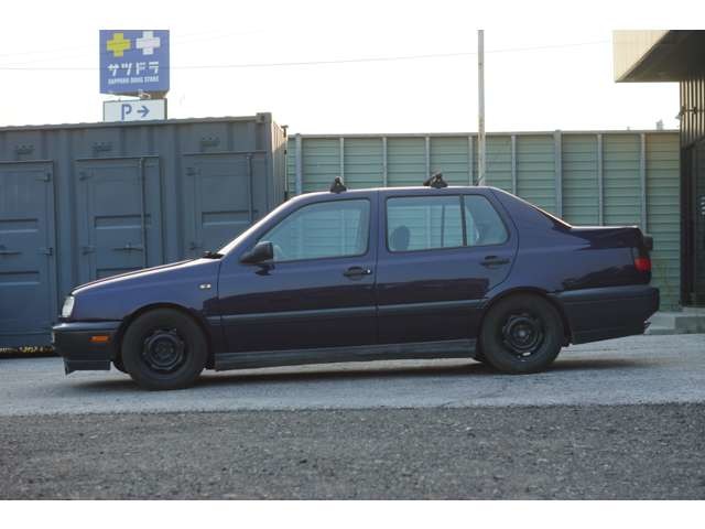 1996 Volkswagen Vento – thumbnail 4