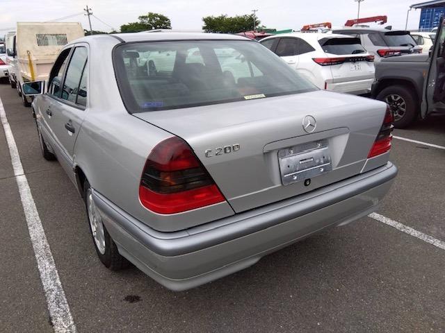 1998 Mercedes-Benz C-Class – thumbnail 2