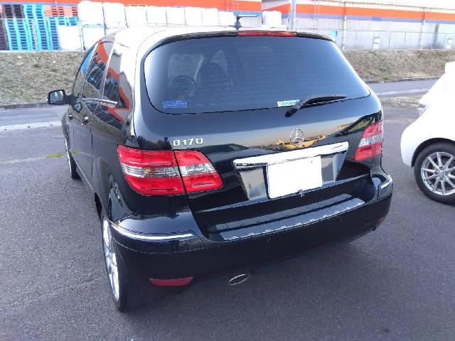 2008 Mercedes-Benz B-Class – thumbnail 2