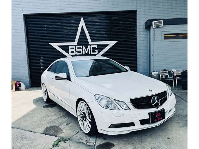 2010 Mercedes-Benz E-Class Coupe – thumbnail 3