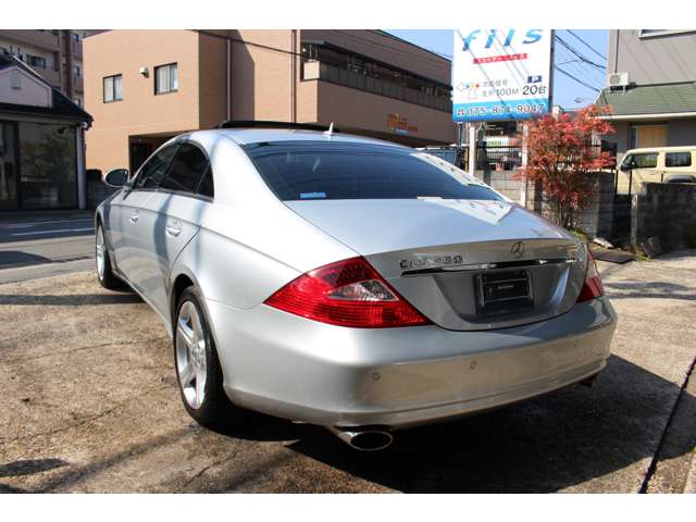 2007 Mercedes-Benz CLS-Class – thumbnail 3