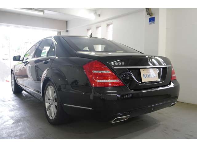 2010 Mercedes-Benz S-Class – thumbnail 4