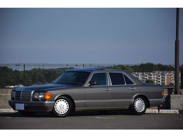 1990 Mercedes-Benz S-Class – thumbnail 2