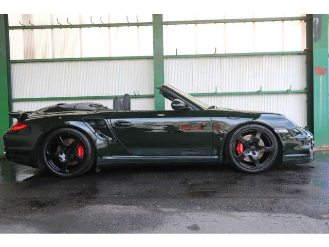 2010 Porsche 911 Cabriolet – thumbnail 4