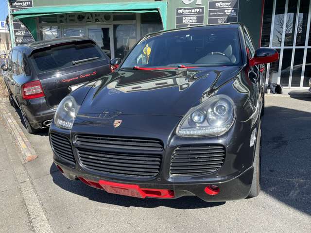 2005 Porsche Cayenne – thumbnail 2