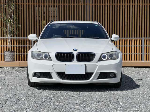 2011 BMW 3 Series Touring – thumbnail 4