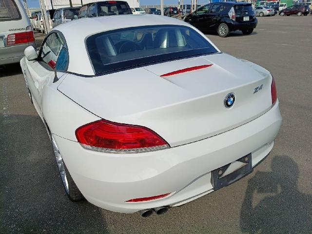 2010 BMW Z4 – thumbnail 2
