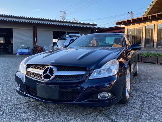 2010 Mercedes-Benz SL-Class – thumbnail 4