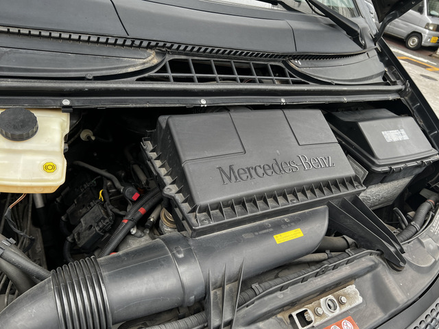 2007 Mercedes-Benz V-Class – thumbnail 4