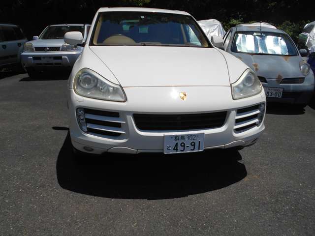 2008 Porsche Cayenne – thumbnail 2