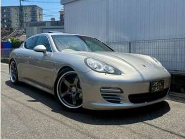 2010 Porsche Panamera
