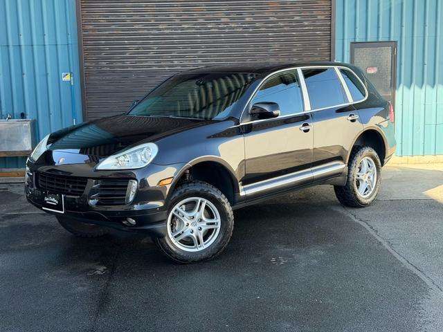 2008 Porsche Cayenne – thumbnail 2