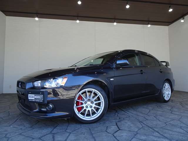 2009 Mitsubishi Lancer Evolution – thumbnail 2