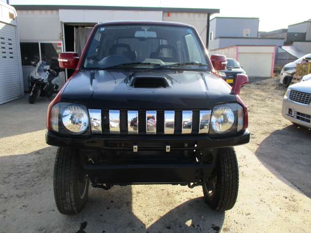 2011 Suzuki Jimny – thumbnail 2