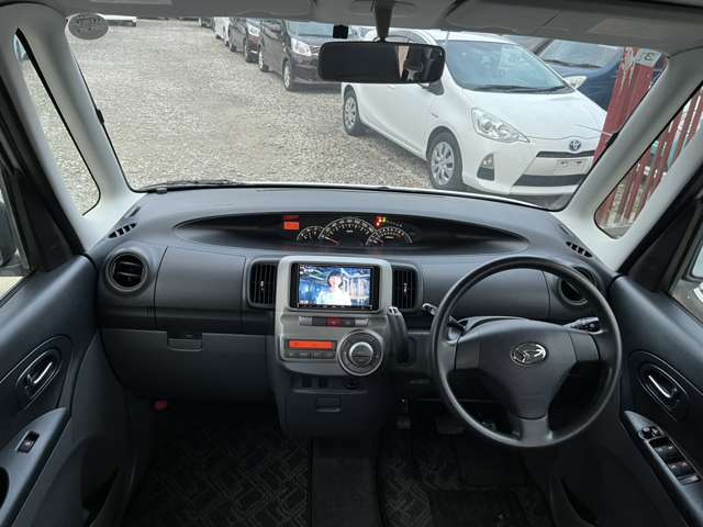 2008 Daihatsu Tanto – thumbnail 3