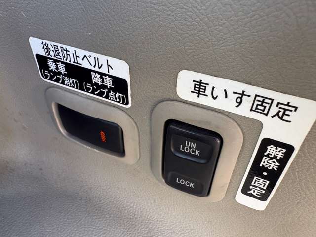 2008 Daihatsu Tanto – thumbnail 4