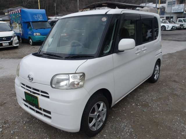 2011 Daihatsu Tanto – thumbnail 2