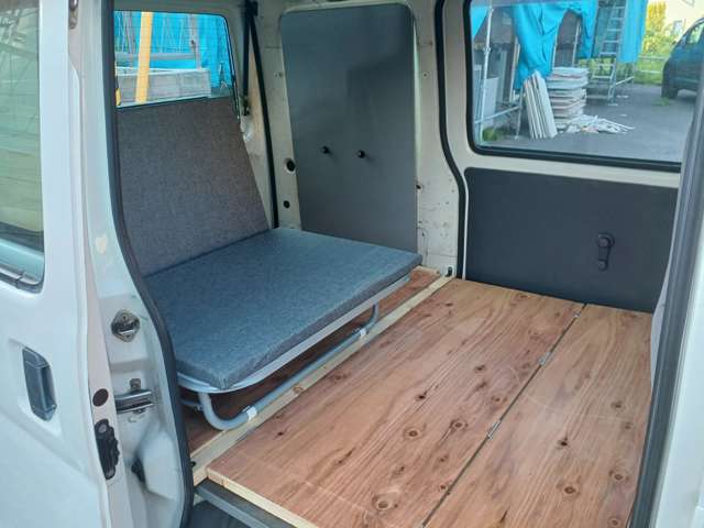 2009 Daihatsu Hijet Cargo – thumbnail 2