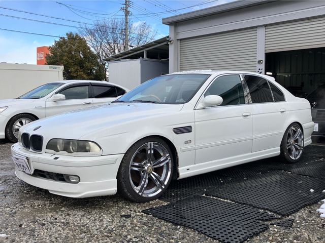 2000 BMW 5 Series