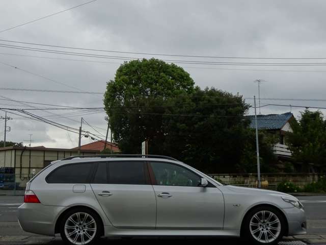 2009 BMW 5 Series Touring – thumbnail 4