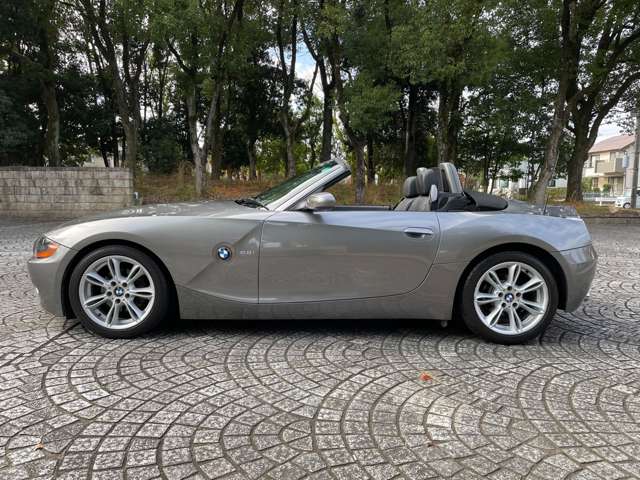 2005 BMW Z4 – thumbnail 4